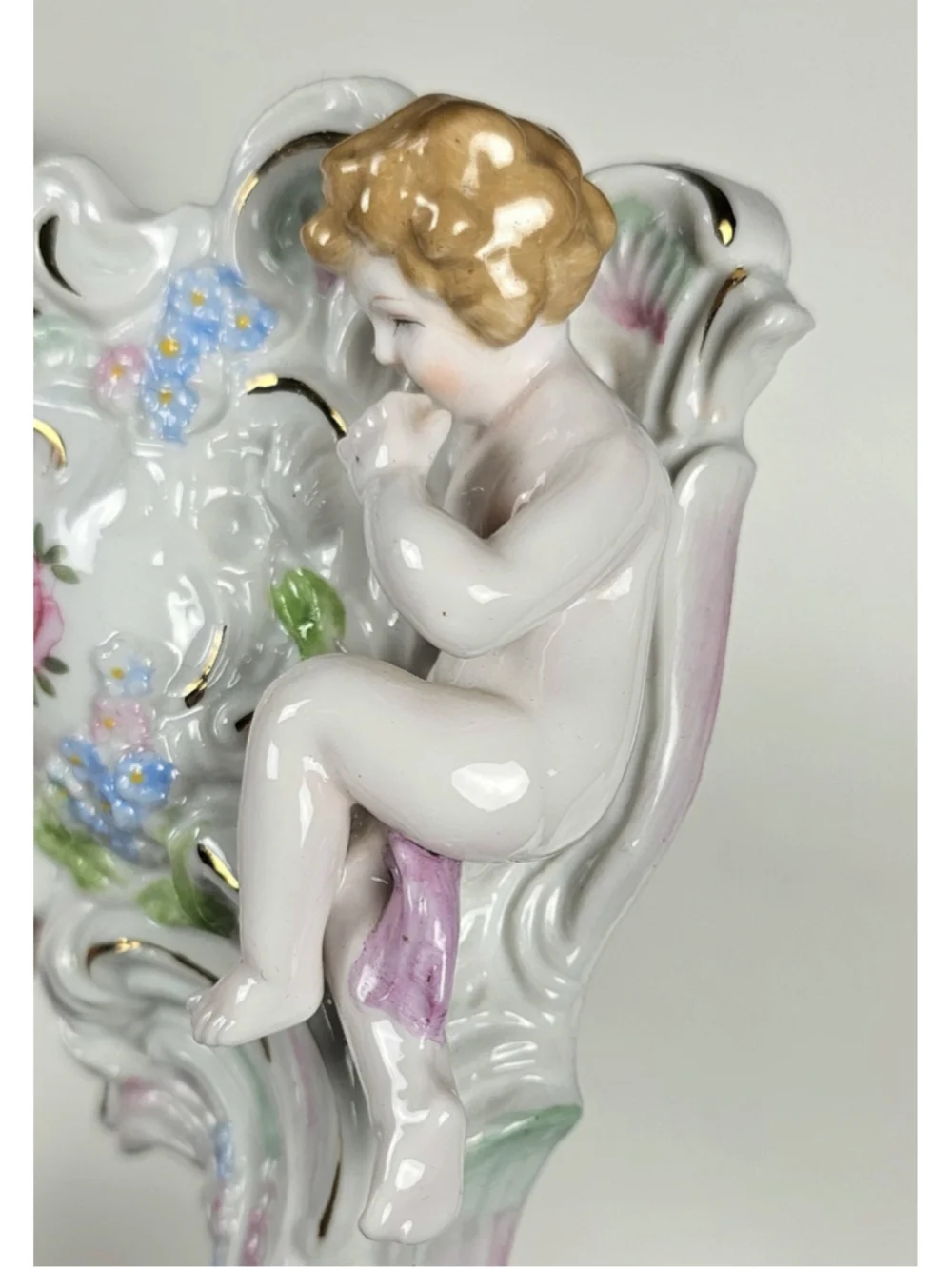 Vintage L&M Inc Porcelain Cherub Wall Pocket Vases Pair Pink Rose Flowers Gold